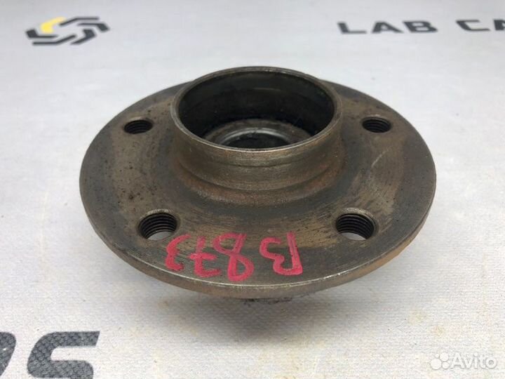 Ступица с подшипником задняя Audi A4 B8 caga 2.0