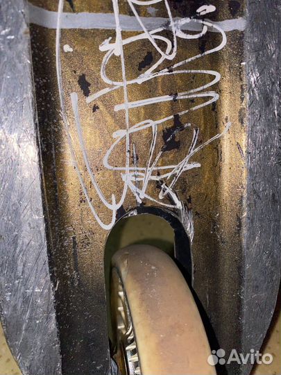 Трюковой самокат кастом в парк