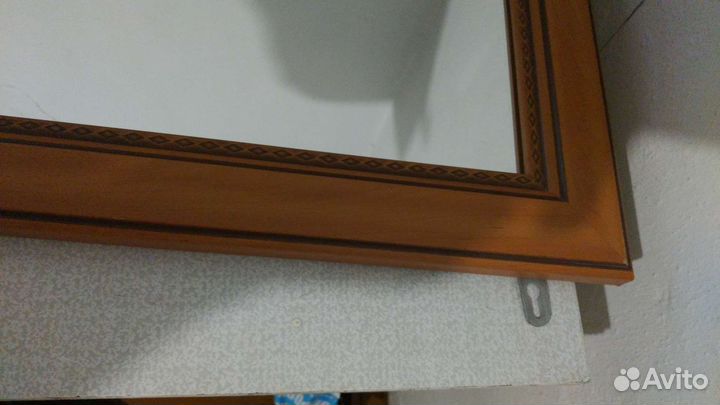 Зеркало в рамке