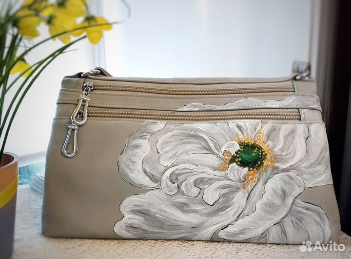 Художник. Роспись кожаных изделий и одежды