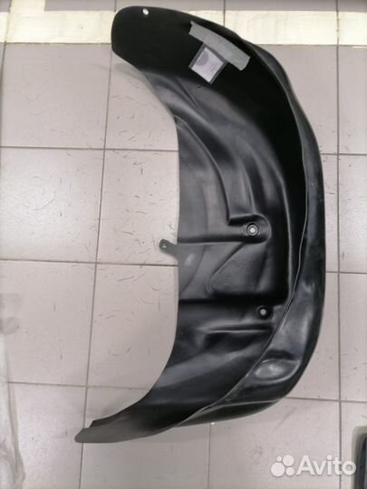 Подкрылок задний левый NIssan X-Trail 2019