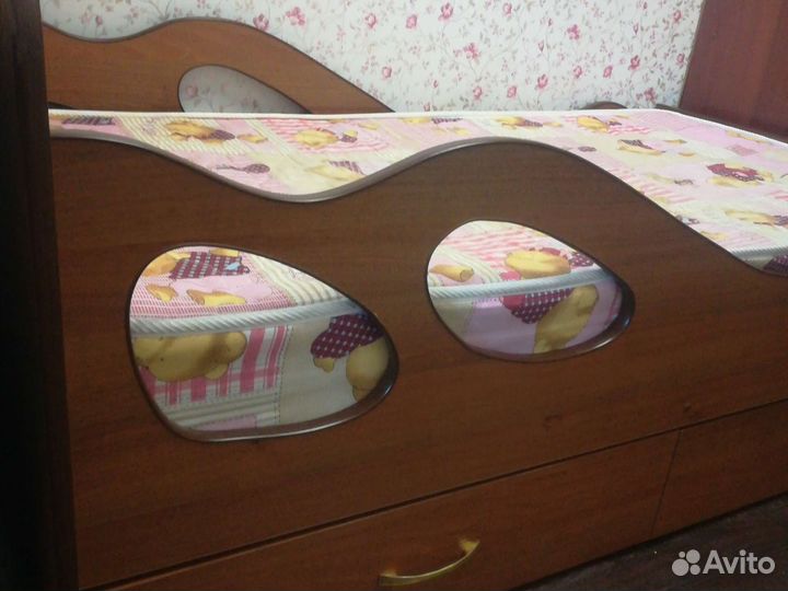 Детская кровать от 3 лет с бортиками