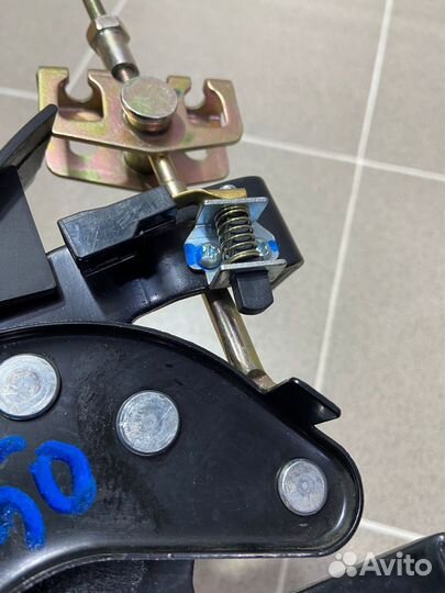 Рычаг стояночного тормоза Lifan X50 2018 г