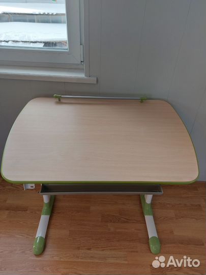 Детский стол-парта