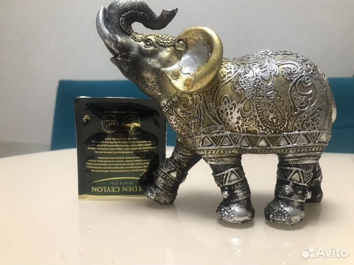 Фигурка слон