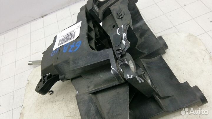 Кулиса Ford Focus 3 2015 2049410