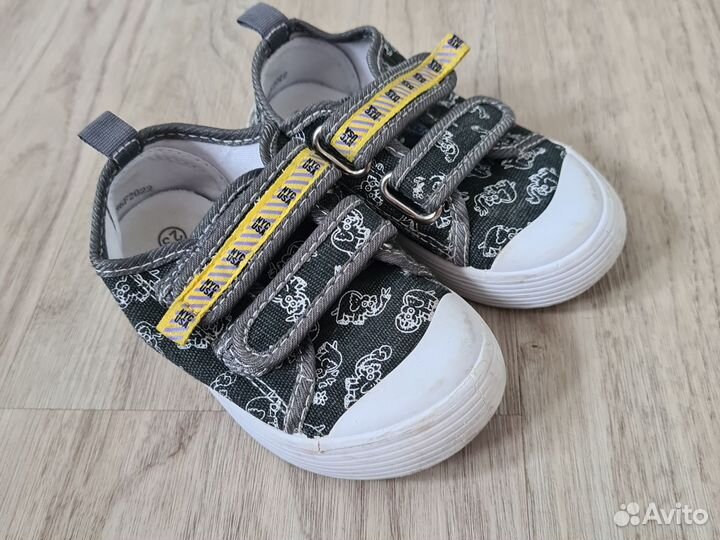 Детские кеды 23