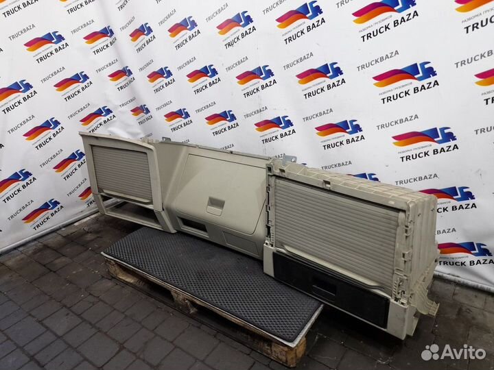 Консоль кабины верхняя Volvo FH