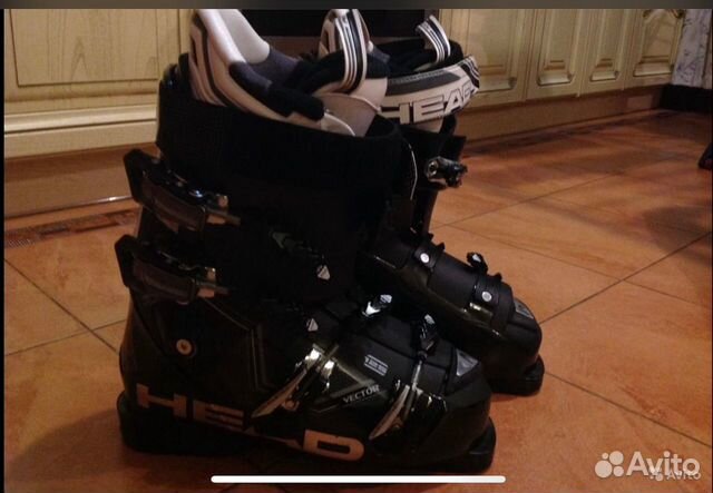 Горнолыжные ботинки