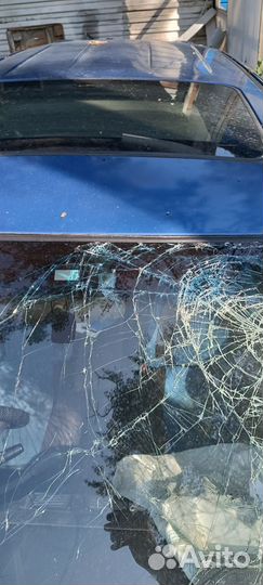 Mazda Premacy 2.0 AT, 2001, битый, 375 000 км