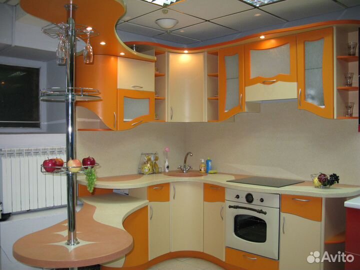 Продаю кухонный гарнитур