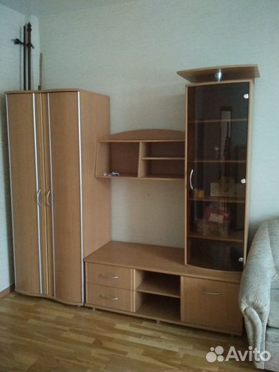 Стенка горка в гостиную бу