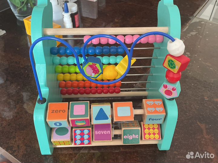 Развивающие игрушки
