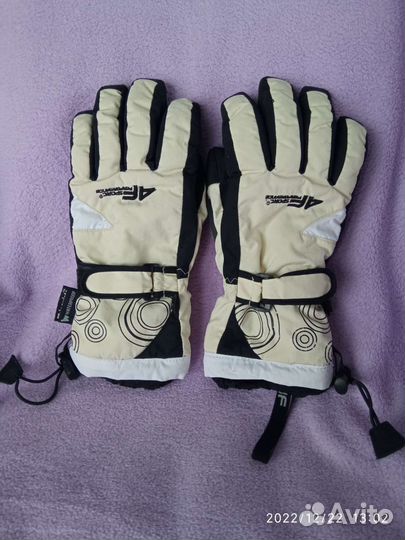 Перчатки зимние спортивные