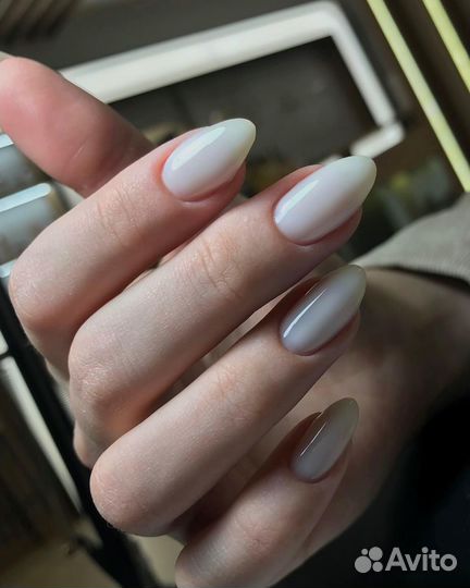 Маникюр, педикюр, наращивание ногтей в Адлере