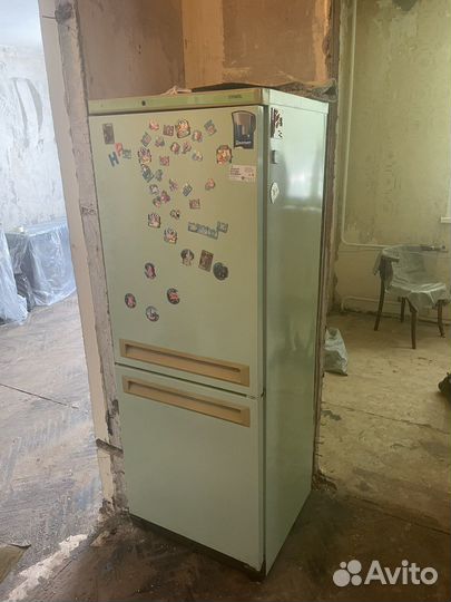 Холодильник stinol