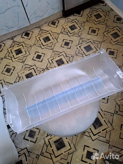 Полка для бутылок в холодильник индезит