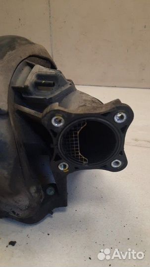 Коллектор впускной Toyota Camry