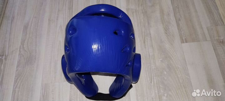 Шлем для единоборств