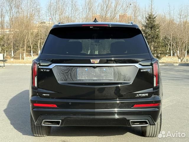 Cadillac XT6 2.0 AT, 2022, 8 000 км