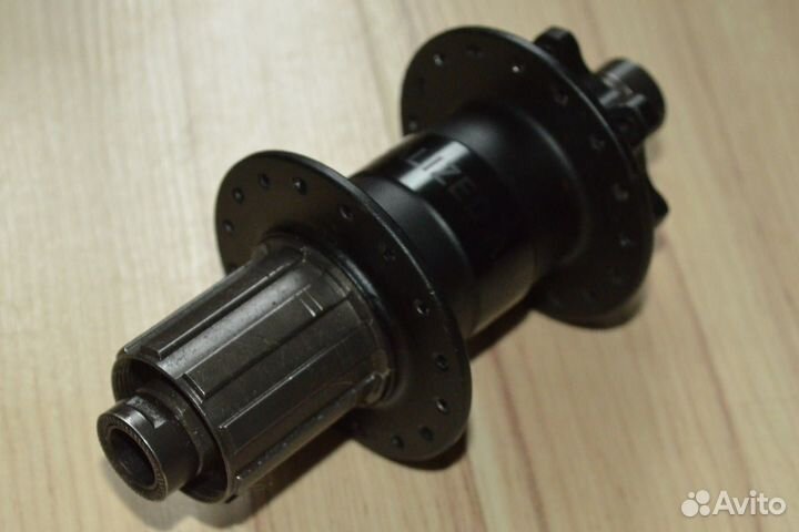 Втулка задняя Specialized под ось 12мм.32 сп