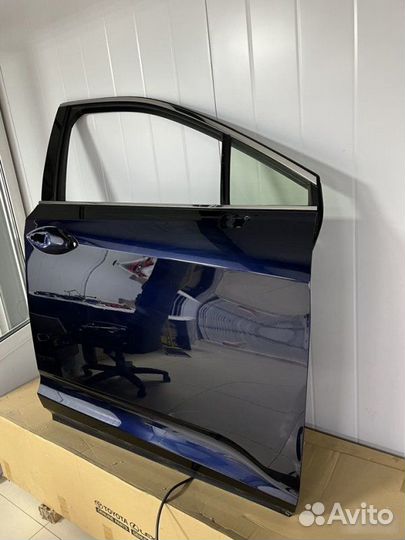 Дверь передняя правая Lexus Rx 4