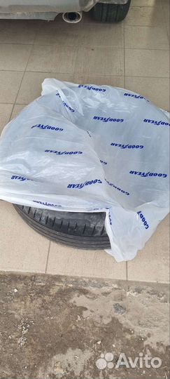 Bridgestone Alenza 001 235/55 R19