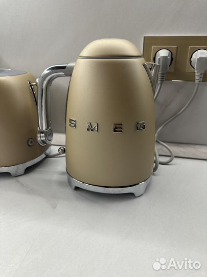 Продам чайник smeg