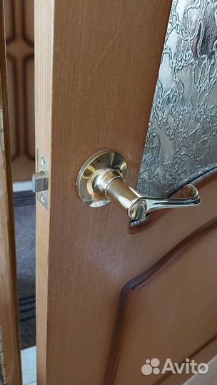 Межкомнатные двери с коробкой