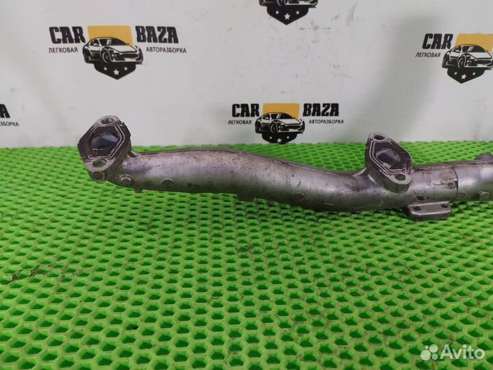 Патрубок системы охлаждения Nissan Elgrand