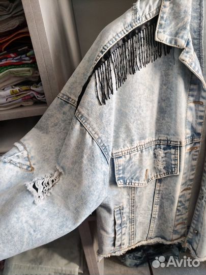 Джинсовая куртка