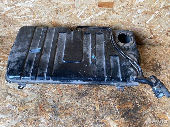 Бак топливный LADA Niva (4х4)