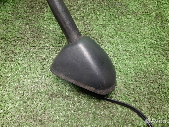 Антенна радио Suzuki Grand Vitara 2012