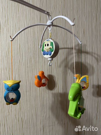 Детский мобиль в кроватку