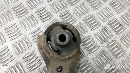 Рычаг передний нижний правый KIA sorento 2 (84X02P