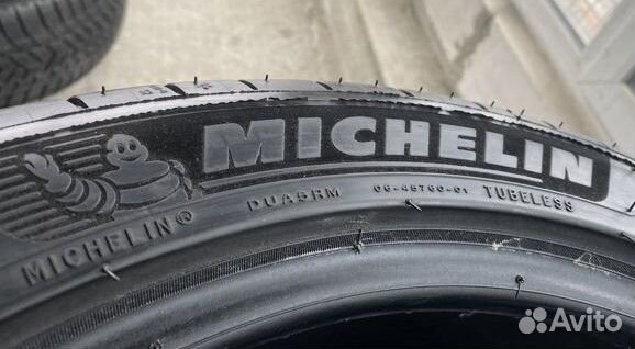 Michelin Pilot Sport 4 S 265/40 R22 106Y