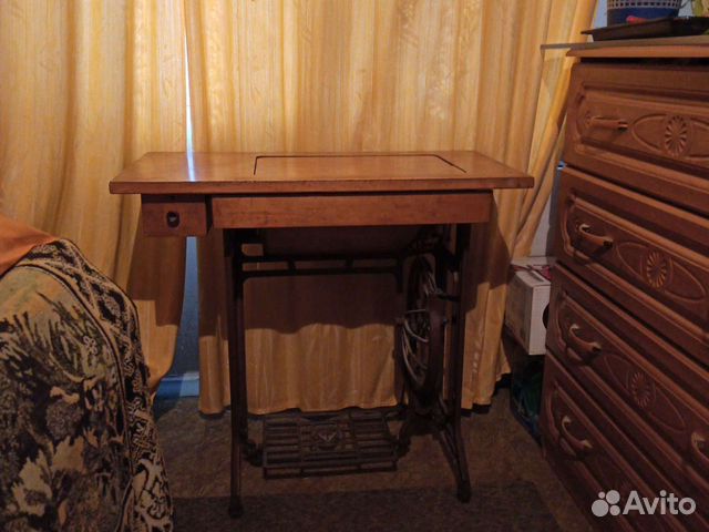 Швейная машинка