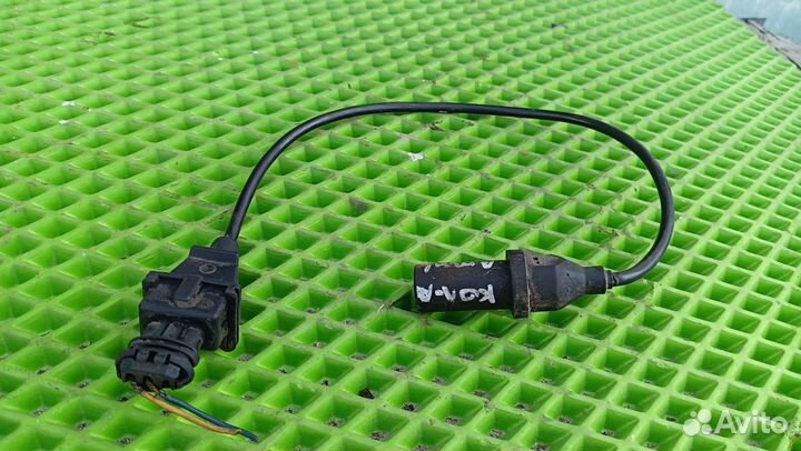 Датчик положения коленвала Чери Амулет А15