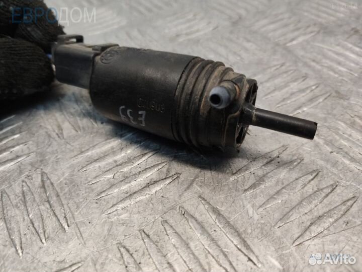 Моторчик омывателя на BMW E38 s1140820