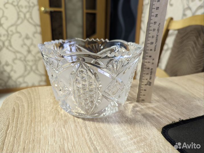 Хрустальная салатница