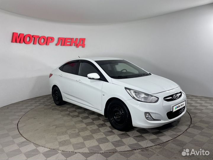 Hyundai Solaris 1.6 AT, 2013, 175 685 км