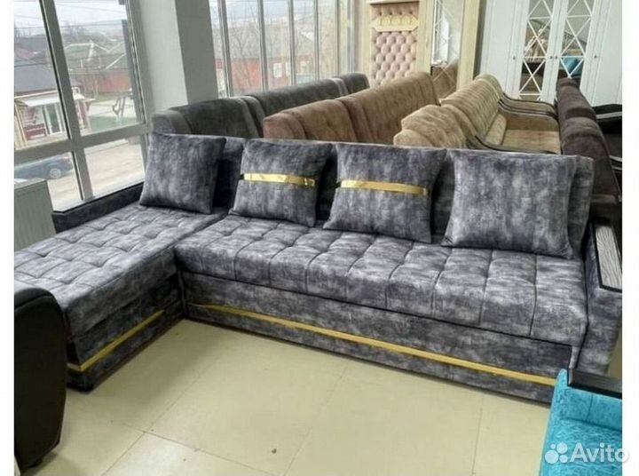 Диван угловой в наличии