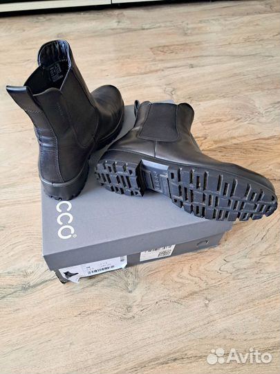 Ботинки демисезонные женские 38 размер