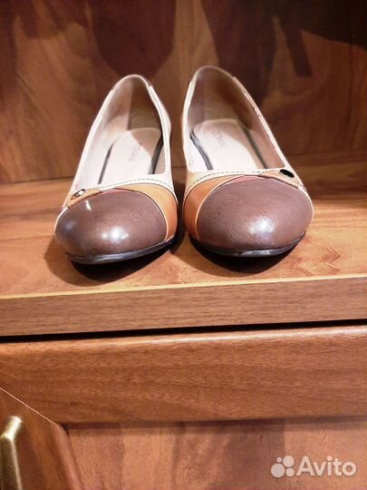 Обувь женская 36 размер