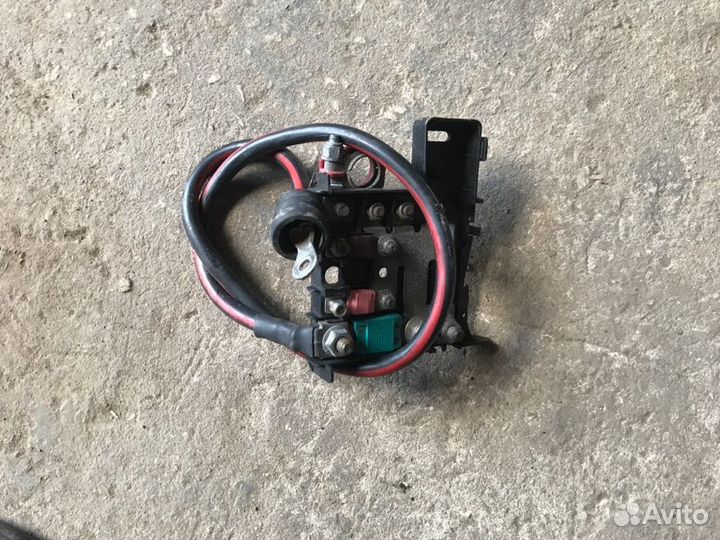 Клемма аккумулятора Alfa Romeo 147