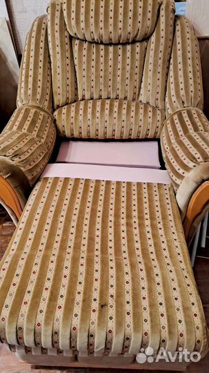 Диван и 2 кресла бу