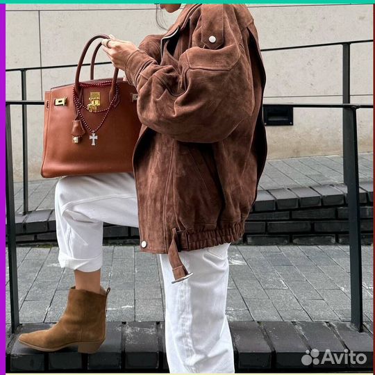 Бомбер-косуха кожаная женская