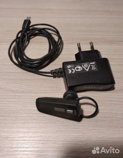 Bluetooth гарнитура jabra