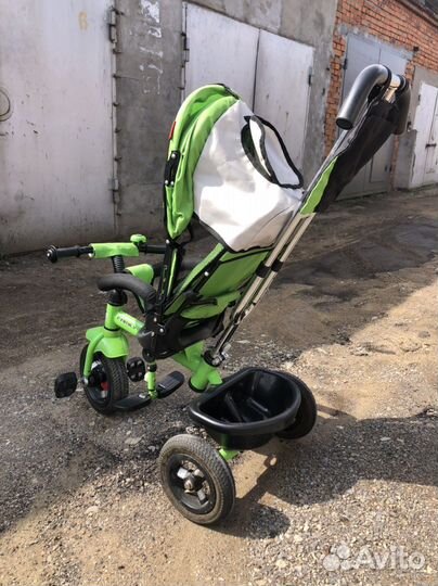 Трехколесный велосипед с родительской ручкой