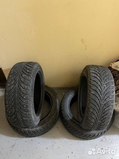 Sava Eskimo Stud 205/55 R16